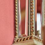 Novoklasicistní nástěnná aplika se zrcadly Novoklasicistní nástěnná aplika se zrcadly