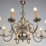 Mosazný holandský lustr s rybami. Zrenovovaný Mosazný holandský lustr s rybami. Zrenovovaný