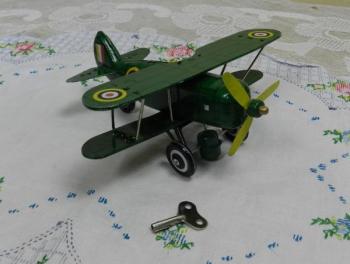 Dvouplošník AS 586, Plechové Letadlo na klíček Dvouplošník AS 586, Plechové Letadlo na klíček
