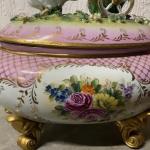 Porcelánová doza s andělem  Porcelánová doza s andělem