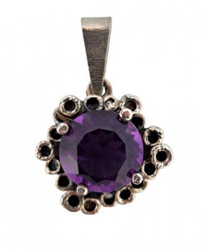 STŘÍBRNÝ PŘÍVĚS ”BUBLINKOVÝ” S AMETYSTEM ART DECO STŘÍBRNÝ PŘÍVĚS ”BUBLINKOVÝ” S AMETYSTEM ART DECO