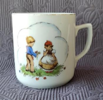 Hrnek - Dětské namlouvání  Hrnek - Dětské namlouvání