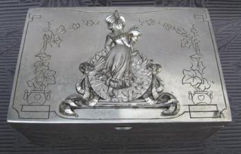 Šperkovnice - galantní motiv dámy Šperkovnice - galantní motiv dámy