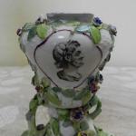 Ručně malovaná plastická váza s portréty - Vídeň Ručně malovaná plastická váza s portréty - Vídeň