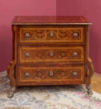 119. Komoda v barokním stylu 119. Komoda v barokním stylu