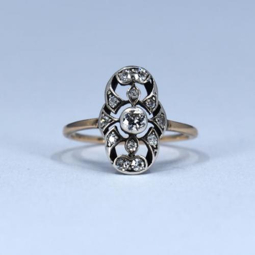 Zlatý art deco prsten s brilianty Zlatý art deco prsten s brilianty