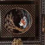 Čínská malovaná skříň Čínská malovaná skříň