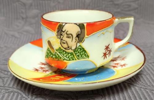 Šálek s podšálkem I., Japan motiv Šálek s podšálkem I., Japan motiv