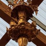 Mosazný lustr s ověsky Mosazný lustr s ověsky