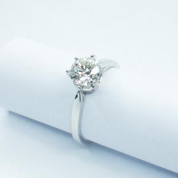 Luxusní zlatý prsten s briliantem 1,04 Ct Luxusní zlatý prsten s briliantem 1,04 Ct