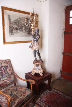 Benátská lampa - světlonoš. Mouřenín  Benátská lampa - světlonoš. Mouřenín