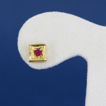 Zlaté náušnice s rubíny Zlaté náušnice s rubíny