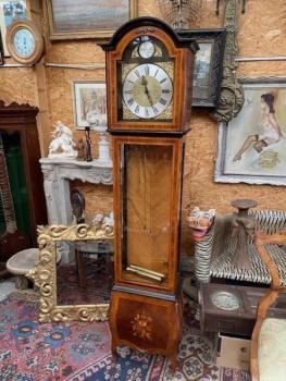 Podlahové hodiny zdobené  Podlahové hodiny zdobené