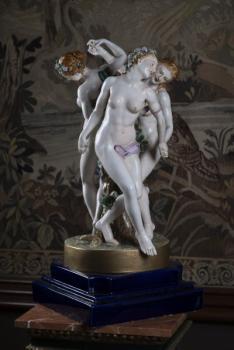 220. Tři grácie 220. Tři grácie