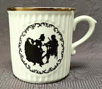 Hrnek - Rokoko motiv V., zn. Dubí Hrnek - Rokoko motiv V., zn. Dubí