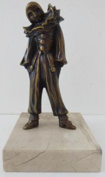 Stojící bronzový Pierot Stojící bronzový Pierot