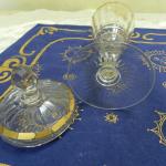 Zlacený barokní pohár s poklopem, 18. stol. Zlacený barokní pohár s poklopem, 18. stol.