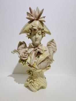 Amphora, R.St.K., secesní busta Amphora, R.St.K., secesní busta