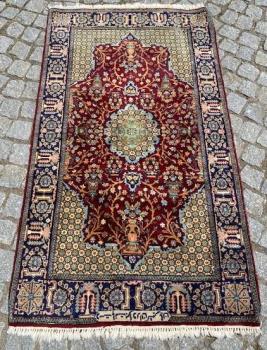 Koberec ručně tkaný 38A  Koberec ručně tkaný 38A