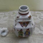 Malovaná porcelánová nádoba, pozdní biedermeier Malovaná porcelánová nádoba, pozdní biedermeier