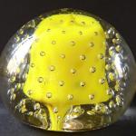 Skleněné těžítko se vzduchovými bublinkami Skleněné těžítko se vzduchovými bublinkami