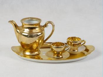 Souprava pro panenky - Karlovy Vary Souprava pro panenky - Karlovy Vary