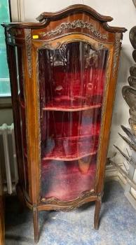 Skleník v bronzové montáži  Skleník v bronzové montáži