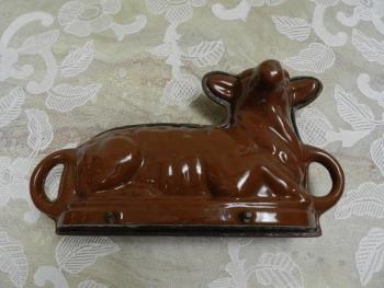 Litinová forma, beránek, barva hnědá Litinová forma, beránek, barva hnědá