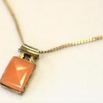 Stříbrný řetízek s přívěškem - obdélníkový karneol Stříbrný řetízek s přívěškem - obdélníkový karneol