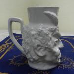 Figurální porcelánový korbel, čert Figurální porcelánový korbel, čert