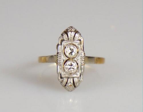 Zlatý art deco prsten s diamanty Zlatý art deco prsten s diamanty