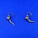 Zlaté náušnice se safíry, Čechy, 1928 Zlaté náušnice se safíry, Čechy, 1928