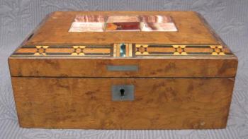 Krabička, Karlovarská mozaika ( Karlovy Vary ) Krabička, Karlovarská mozaika ( Karlovy Vary )