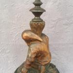 Svícen s trpaslíkem Svícen s trpaslíkem