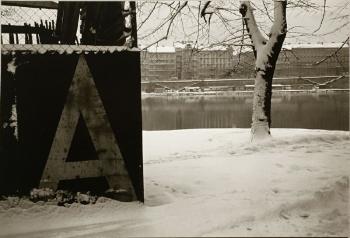 Jan Reich: U Jiráskova mostu Jan Reich: U Jiráskova mostu