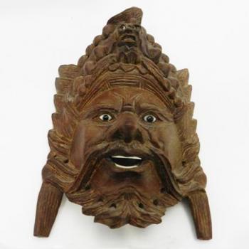 Dřevěná maska Dřevěná maska