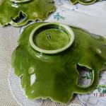 Nástolec + 6 misek s dekorem vinné révy Nástolec + 6 misek s dekorem vinné révy