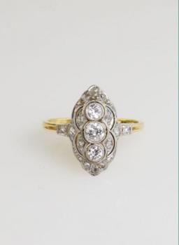 Art deco zlatý prsten s diamanty Art deco zlatý prsten s diamanty