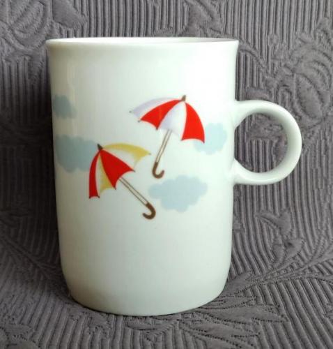 Hrnek - Deštník v oblacích , zn. Epiag Hrnek - Deštník v oblacích , zn. Epiag