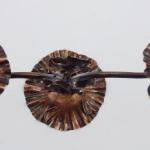 Secesní měděný svícen s květy Secesní měděný svícen s květy