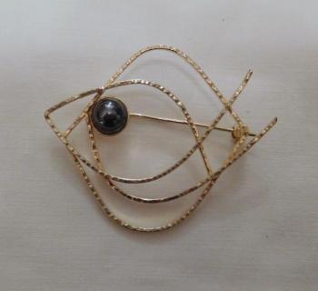 Stříbrná pozlacená brož - tvar ryby Stříbrná pozlacená brož - tvar ryby