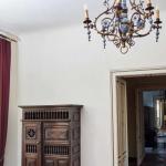 Starožitný delftský lustr velký Starožitný delftský lustr velký