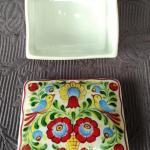 Dóza - lidový květin. motiv s ptáčky Dóza - lidový květin. motiv s ptáčky