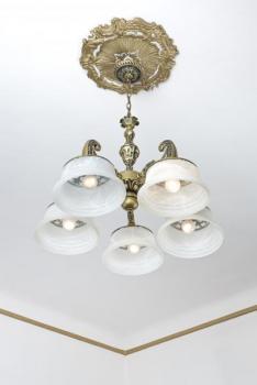 Párové lustry v art decovém stylu Párové lustry v art decovém stylu