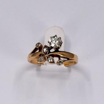 Zlatý secesní prsten s brilianty Zlatý secesní prsten s brilianty