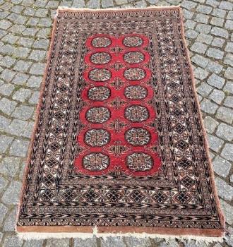 Koberec ručně tkaný 33A  Koberec ručně tkaný 33A