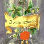 Pivní korbel malovaný s pečetí - Člověče nezlob se Pivní korbel malovaný s pečetí - Člověče nezlob se