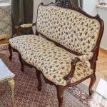 Párové sofy Ludvík XV z 18. století Párové sofy Ludvík XV z 18. století