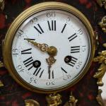 Boulle stolní hodiny, 19. století Boulle stolní hodiny, 19. století