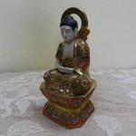 Bohatě zdobená soška, Buddha - Satsuma, Japonsko Bohatě zdobená soška, Buddha - Satsuma, Japonsko